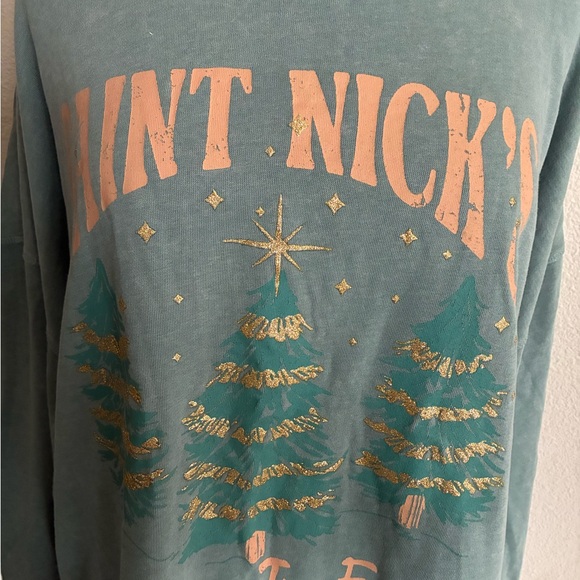 ❤️$15 Maurices St. Nicks Christmas Tree Farm pullover - Picture 3 of 7